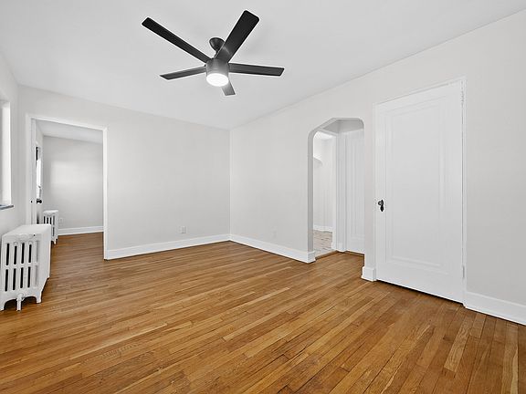 5th image of 503 Grant Ave #2