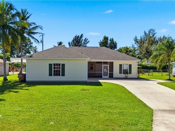 318 SE 21st St, Cape Coral, FL 33990