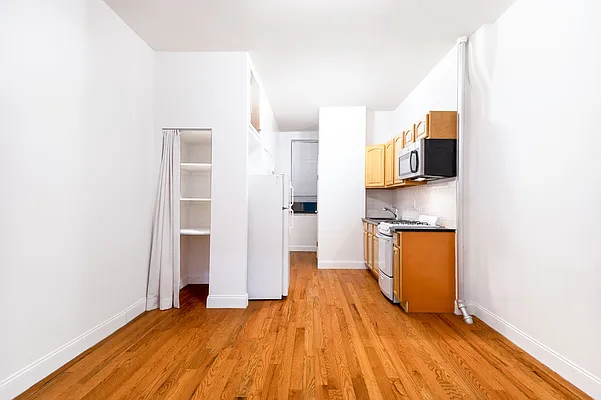 Rented by Berkshire Hathaway HomeServices New York Properties | media 21