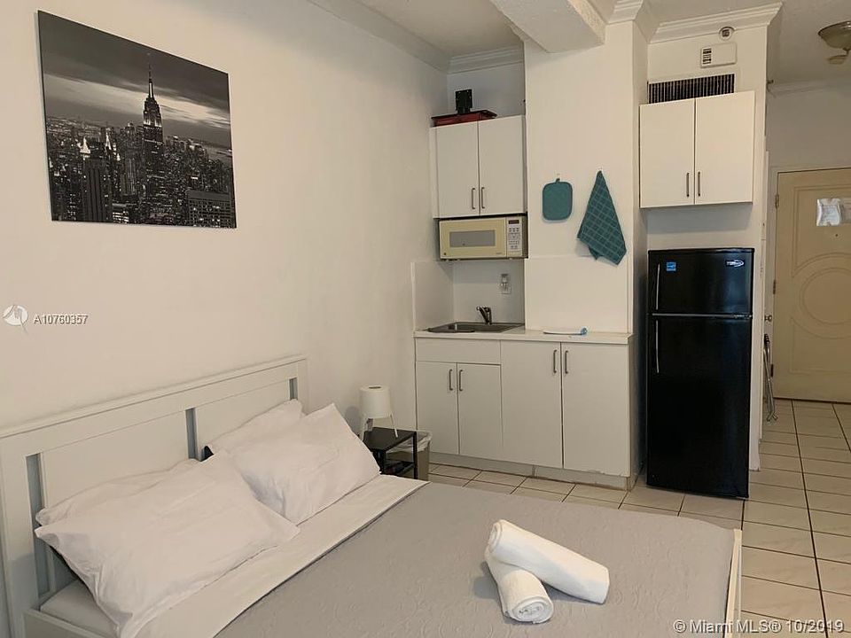 1st image of 101 N Ocean Dr APT 333
