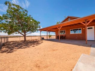 57272 Reche Rd, Landers, CA 92285