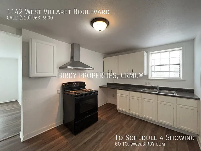 1142 W Villaret Blvd — Photo 10