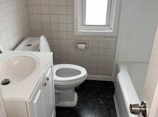 15921 Kramer St, Detroit, MI 48228