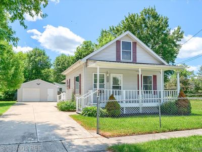 1314 Carman St, Burton, MI, 48529