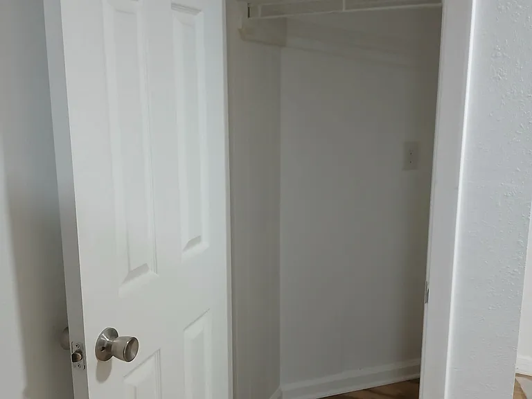 1525 Blountstown St #3 — Photo 6