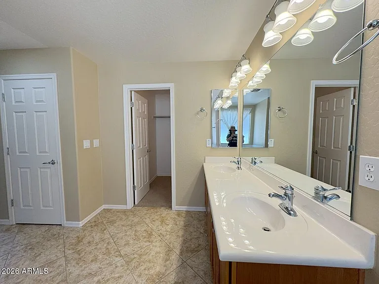 2526 W Desert Vista Trl — Photo 14