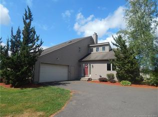 151 Remington St, Suffield, CT 06078