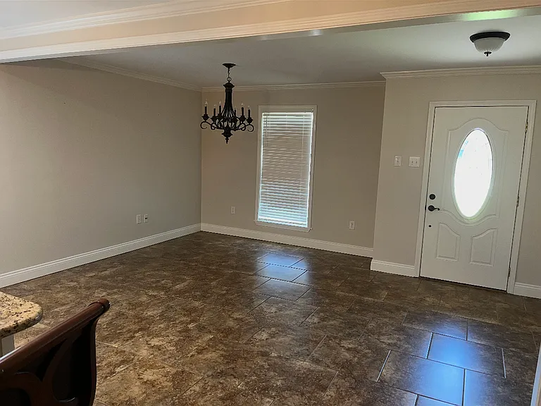 1308 Park Dr — Photo 3