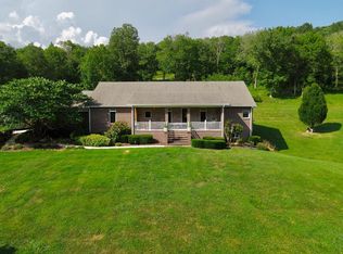 15185 Hopewell Rd, Silver Point, TN 38582