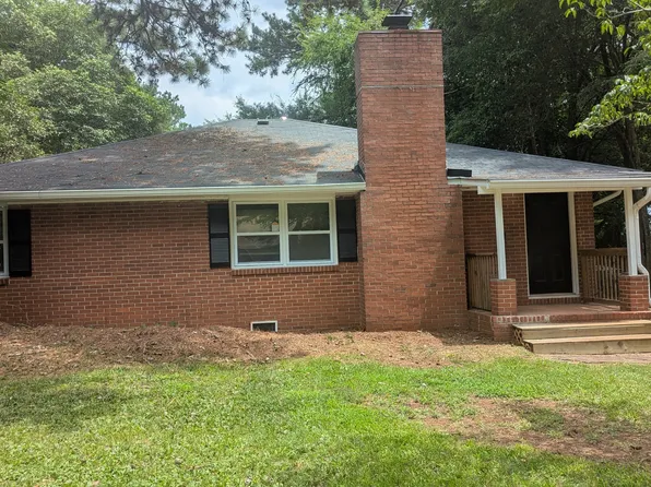 336 Laurel Ln, Stockbridge, GA 30281