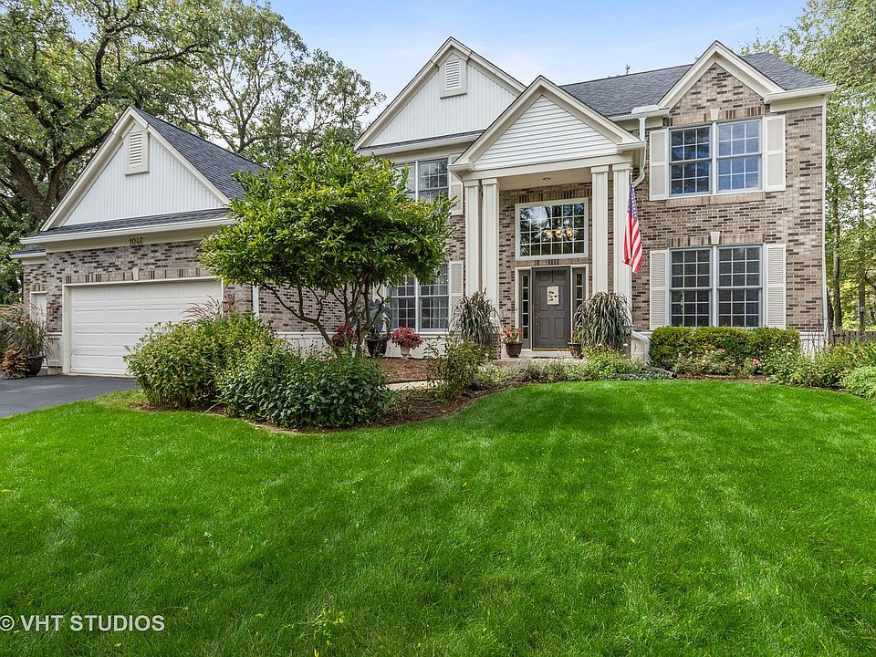 1st image of 1046 Williamsburg Cir
