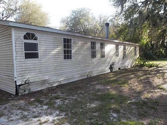 2nd image of 1718 Valrico Woodland Ave