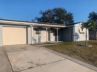 8757 113th St, Seminole, FL 33772
