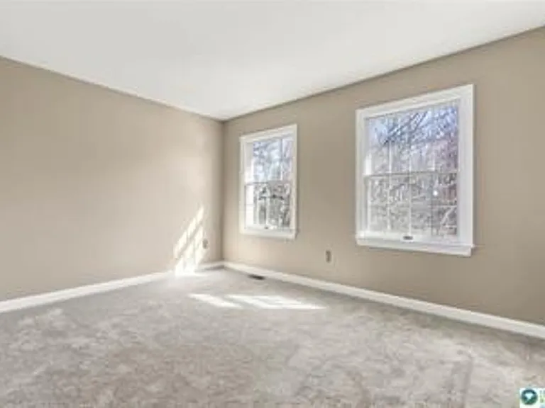 8348 Pheasant Run — Photo 13