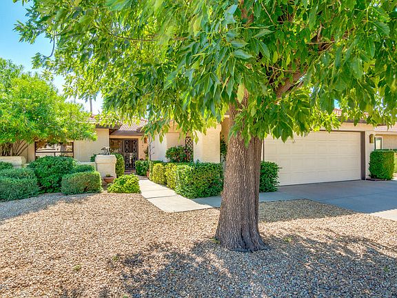 3rd image of 25402 S Sedona Dr