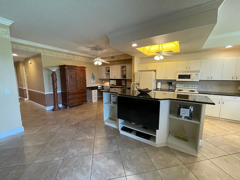 5230 Hyland Hills Ave #1313 — Photo 6