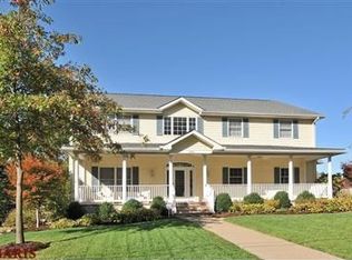 1051 Couch Ave, Saint Louis, MO 63122