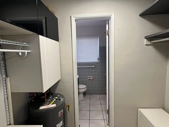 3rd image of 1120 N 14th Ave #2