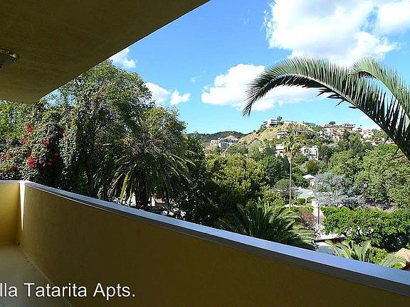3rd image of 2212 N Cahuenga Blvd APT 108