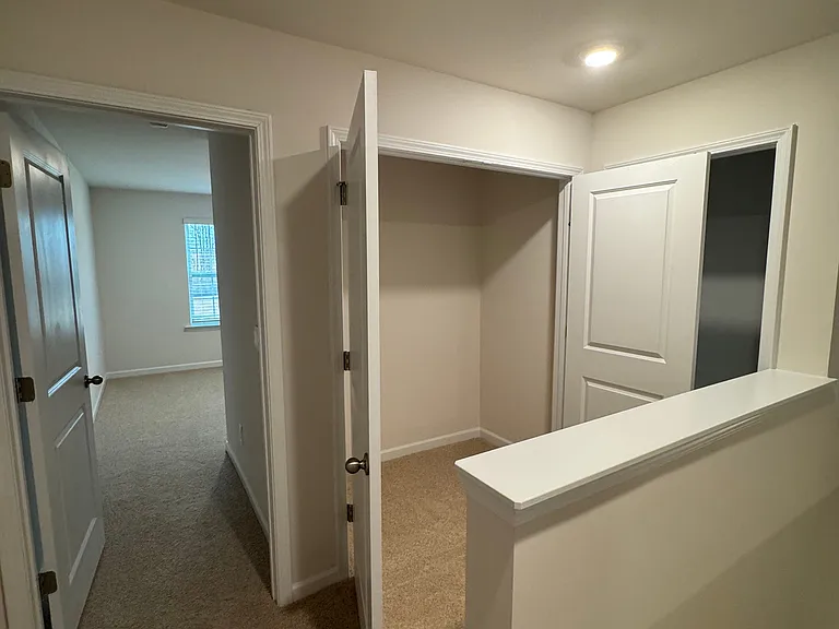 1310 Broholmer Ln — Photo 20