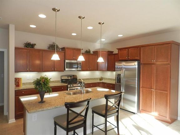 3rd image of 3519 Sutton Dr