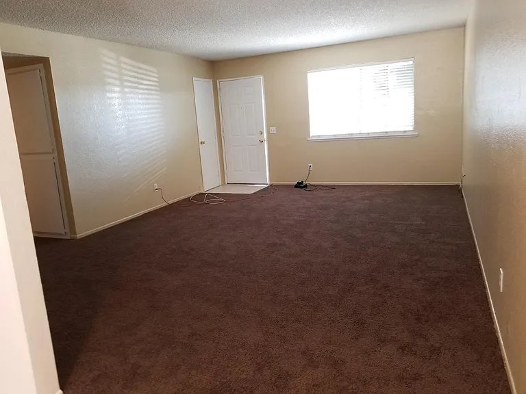 8633 D Ave #B — Photo 3