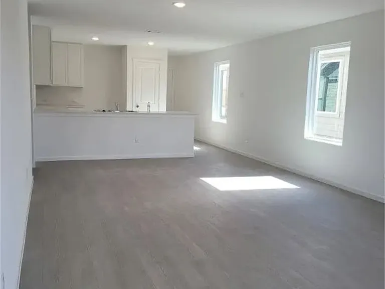 3310 Noir Ln — Photo 17