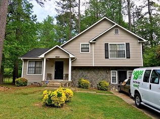 6540 Greenbower Ln, College Park, GA 30349