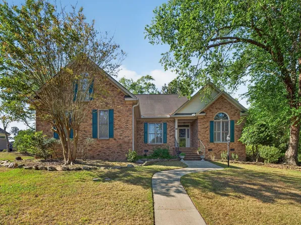 47 Hunters Pond Dr, Columbia, SC 29229