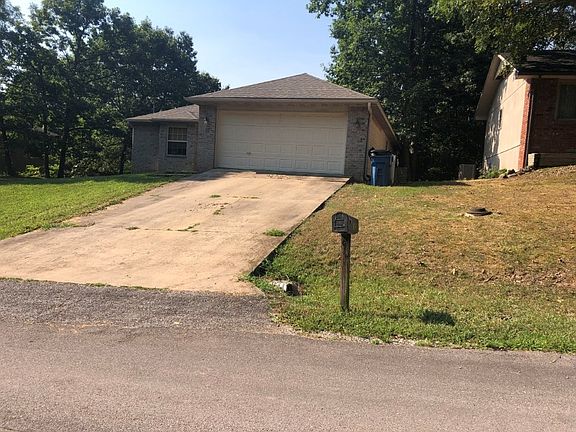 4th image of 16 Bingley Ln