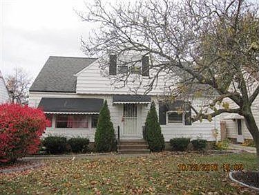 1st image of 40 Jackson Blvd