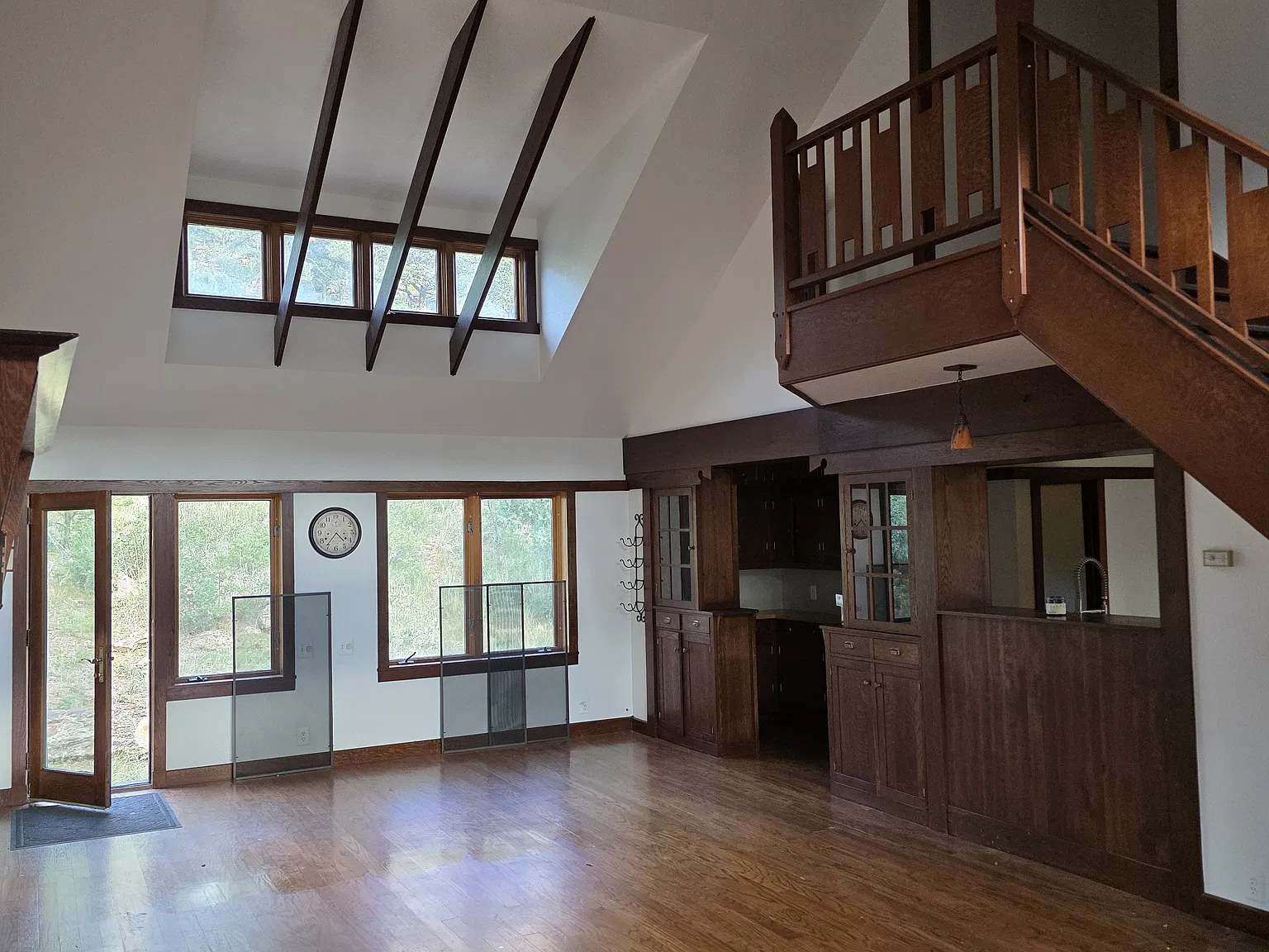 3 bed, 2776 sqft, $3,300 — Photo 3