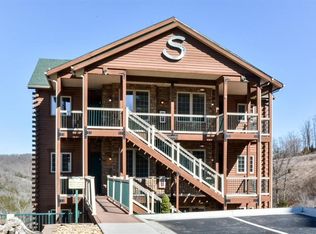 47 Stone Cliff Cir UNIT 1, Branson, MO 65616