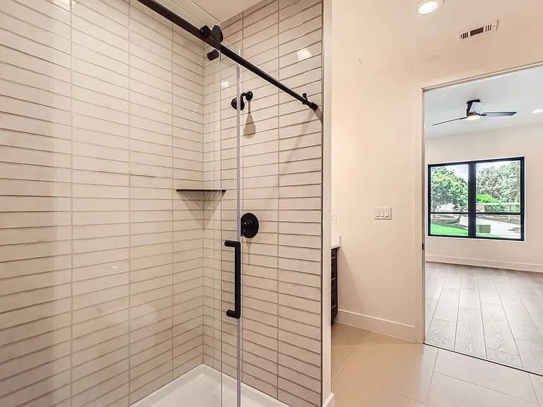 10899 S Hausman Rd #201 — Photo 25