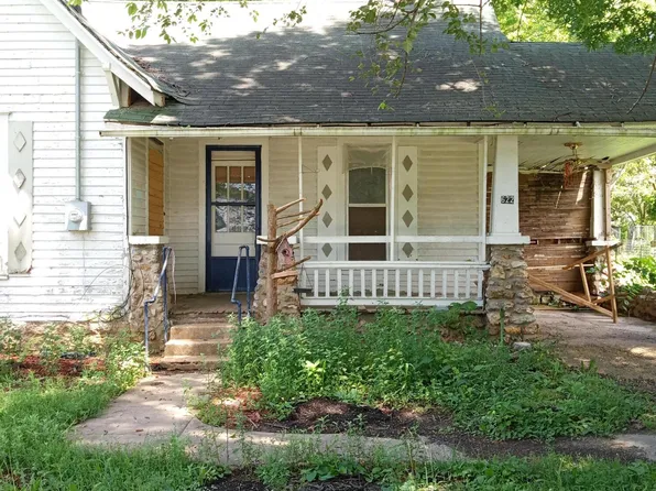 622 N Locust Street, Buffalo, MO 65622