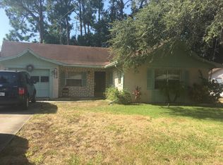556 10th St, Holly Hill, FL 32117