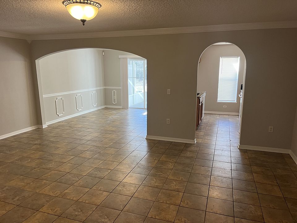 1st image of 11591 Hickory Oak Dr