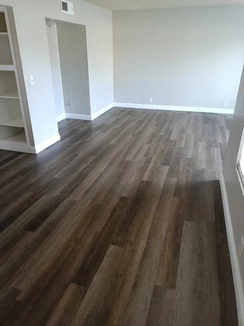 2 bed, 975 sqft, $1,300 — Photo 4