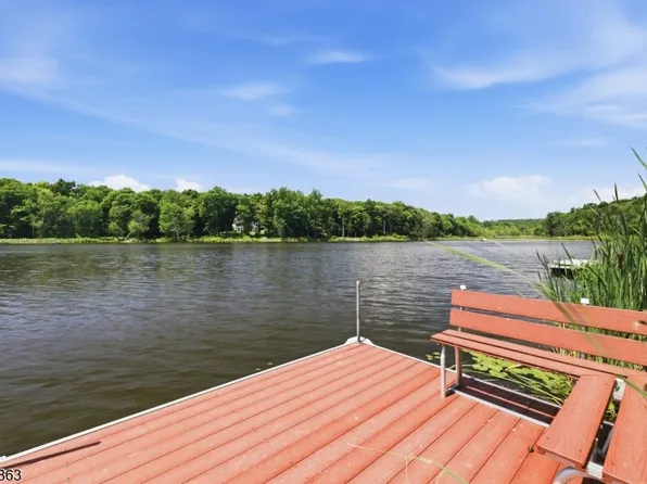 20 Crestview Ln, Sparta Twp., NJ 07871