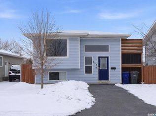 330 Carter CRESCENT, Saskatoon, SK S7L 7K5