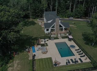 5 New Templeton Rd, Hubbardston, MA 01452