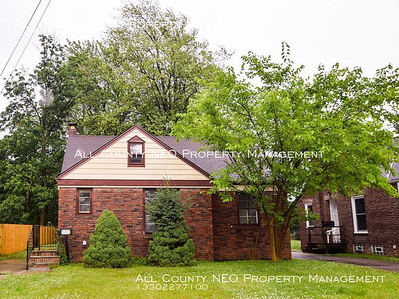 2nd image of 315 E 257th St