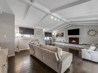 1046 Commack Rd, Dix Hills, NY 11746