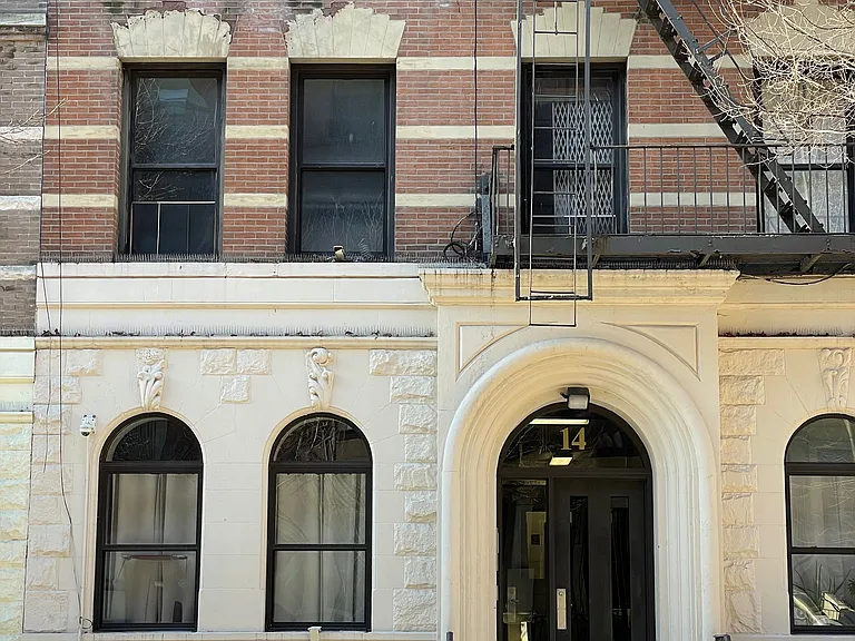 1224 Saint Nicholas Ave #5B — Photo 4