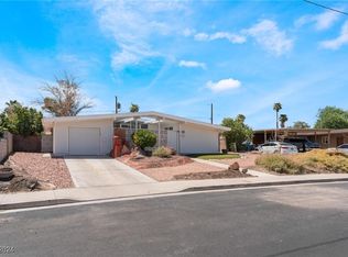 5291 Champions Ave, Las Vegas, NV 89142