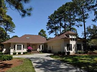 9 Sparkleberry Ln, Savannah, GA 31411