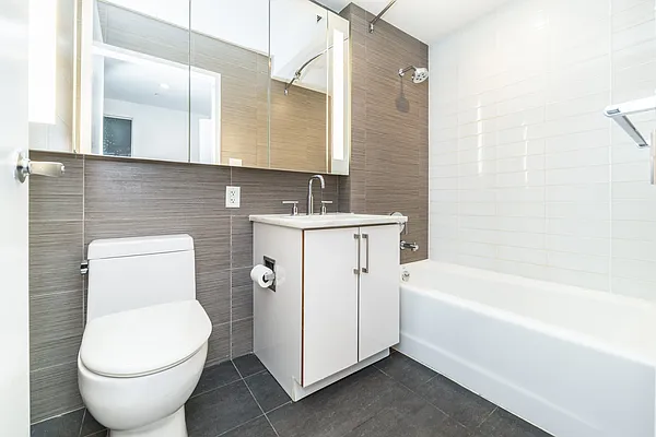 Rented by Platinum Properties | media 13