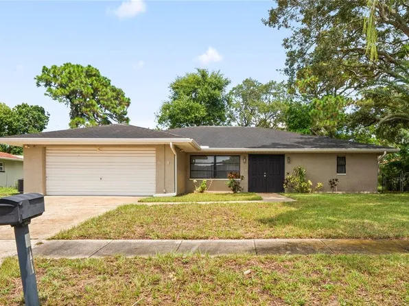 422 Treasure Dr, Tarpon Springs, FL 34689