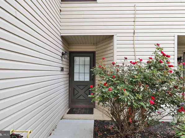 45-1 Holly Dr, Reading, PA 19606