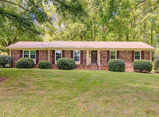 9025 County Line Rd, Kernersville, NC 27284